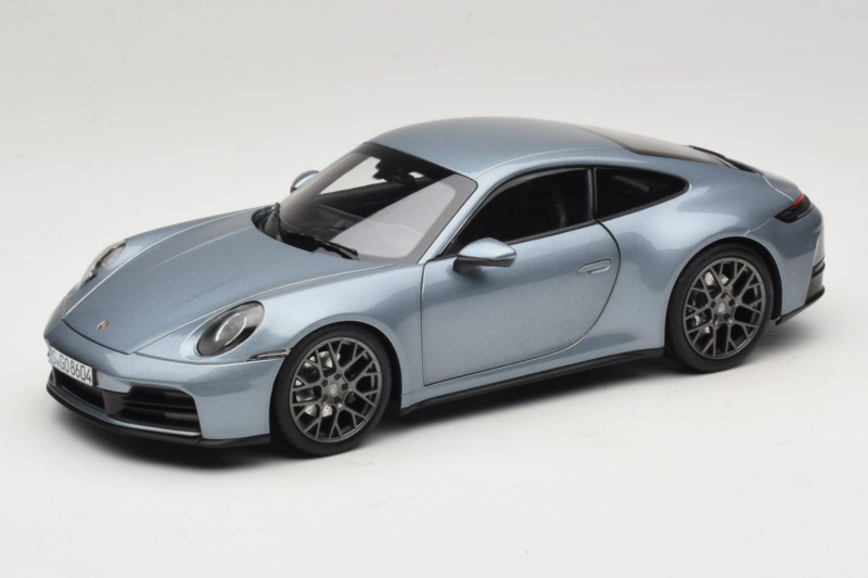 Porsche 911 992.2 Carrera Polar Silver Metallic Norev 1:18 187170 Diecast
