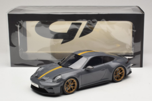 Porsche 911 992.2 GT3 Touring State Grey Neo GT Spirit 1:18 GT577 Resin — photo 6 of 6
