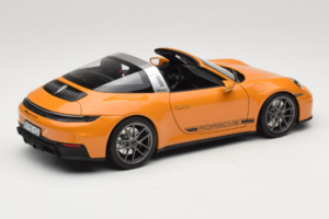 Porsche 911 992.2 Targa 4 GTS Bahama Yellow Norev 1:18 187190 Diecast — photo 4 of 10