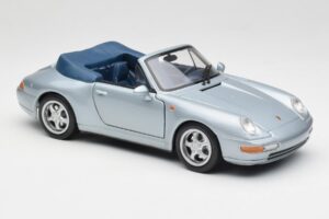 Porsche 911 993 Carrera Cabriolet Silver Maisto 1:18 100299-M1 Diecast — photo 6 of 8
