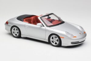 Porsche 911 996 Cabriolet Silver Gate 1:18 1052 Diecast — photo 6 of 8
