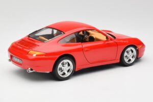 Porsche 911 996 Carrera Red Bburago 1:18 3385 Diecast — photo 3 of 8