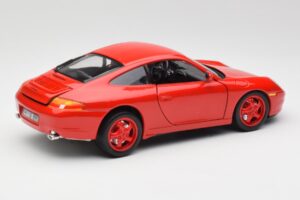 Porsche 911 996 Carrera Red Limited Edition Bburago 1:18 3385-M1 Diecast — photo 3 of 8