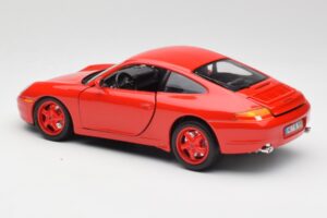 Porsche 911 996 Carrera Red Limited Edition Bburago 1:18 3385-M1 Diecast — photo 7 of 8