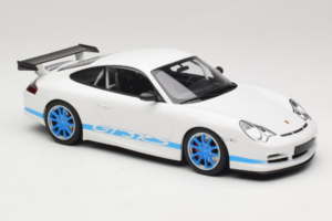Porsche 911 996 GT3 RS White Blue Stripes Minichamps 1:18 155062021 Diecast — photo 4 of 6
