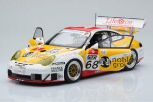 Porsche 911 996 GT3 RSR #68 M. Marsh FIA GT Zhuhai 2005 AUTOart 1:18 80582 Diecast — photo 2 of 8