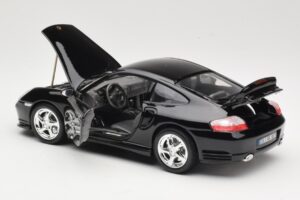 Porsche 911 996 Turbo Black Bburago 1:18 18-12030 Diecast — photo 5 of 8