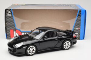 Porsche 911 996 Turbo Black Bburago 1:18 18-12030 Diecast — photo 8 of 8