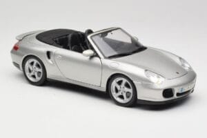 Porsche 911 996 Turbo Cabriolet Silver Maisto 1:18 31660 Diecast — photo 6 of 8