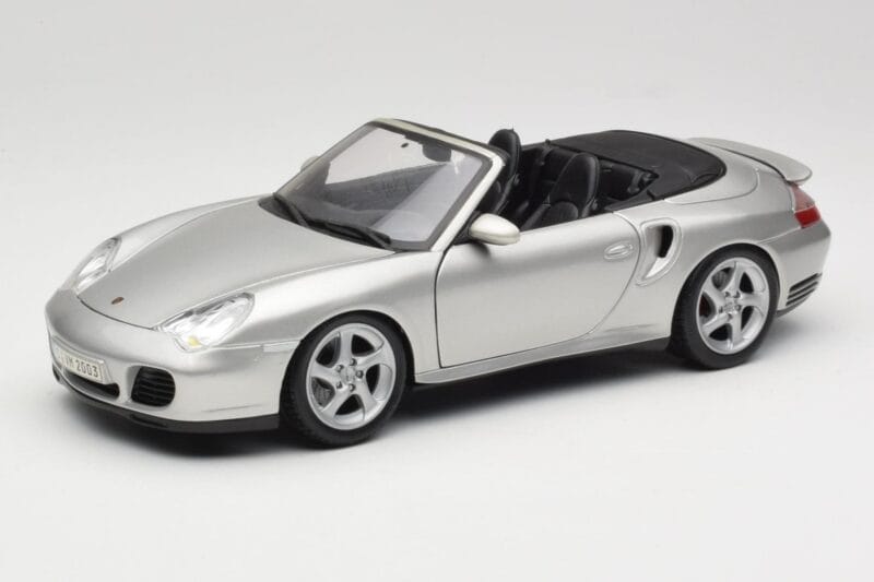 Porsche 911 996 Turbo Cabriolet Silver Maisto 1:18 31660 Diecast
