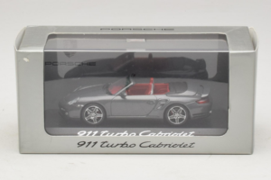 Porsche 911 997 Turbo Cabriolet Grey Metallic Minichamps 1:43 WAP02015218 Diecast — photo 4 of 4