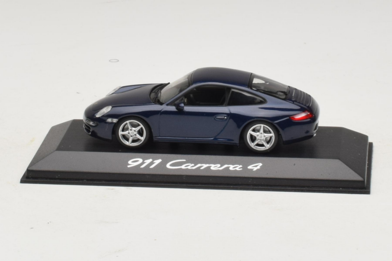 Porsche 911 997 Carrera 4 Dark Blue Metallic Minichamps 1:43 WAP02010016 Diecast