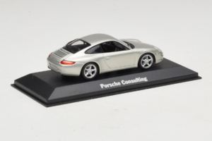 Porsche 911 997 Carrera Silver Metallic Minichamps 1:43 WAP02011515 Diecast — photo 3 of 5