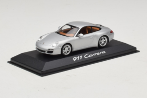 Porsche 911 997 Carrera Silver Metallic Minichamps 1:43 WAP02001218 Diecast — photo 2 of 5