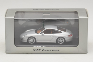 Porsche 911 997 Carrera Silver Metallic Minichamps 1:43 WAP02001218 Diecast — photo 5 of 5