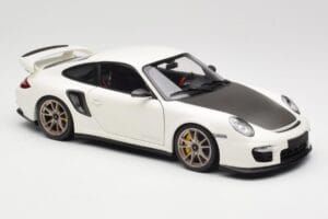 Porsche 911 997 GT2 RS White Minichamps 1:18 100069400 Diecast — photo 6 of 8