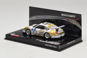 Porsche 911 997 GT3 Cup #27 24 Hours of Nurburgring 2010 Minichamps 1:43 437106727 Diecast — photo 3 of 4