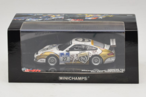 Porsche 911 997 GT3 Cup #27 24 Hours of Nurburgring 2010 Minichamps 1:43 437106727 Diecast — photo 4 of 4