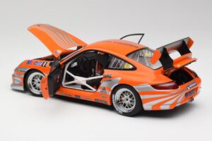 Porsche 911 997 GT3 R #88 Porsche Consulting 2005 AUTOart 1:18 77821 Diecast — photo 5 of 8