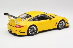 Porsche 911 997 GT3 R Street Racing Yellow Minichamps 1:18 151108902 Diecast — photo 2 of 6