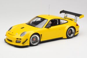 Porsche 911 997 GT3 R Street Racing Yellow Minichamps 1:18 151108902 Diecast