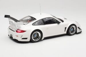 Porsche 911 997 GT3 R Street White Minichamps 1:18 151108900 Diecast — photo 2 of 6