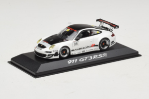 Porsche 911 997 GT3 RS White Minichamps 1:43 WAP0203018 Diecast — photo 2 of 4
