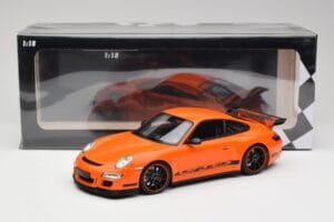 Porsche 911 997 GT3 RS Orange Minichamps 1:18 155062122 Diecast — photo 6 of 6