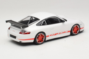 Porsche 911 996 GT3 RS White Red Stripe Minichamps 1:18 155062020 Diecast — photo 2 of 6