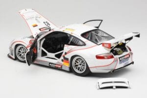 Porsche 911 997 GT3 RSR #83 Team Seikel L. Nielsen / M. Ehret / D. Farnbacher 24 Hours of Le Mans 2006 Minichamps 1:18 100066 — photo 5 of 8