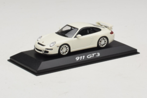 Porsche 911 997 GT3 White Minichamps 1:43 WAP02012016 Diecast — photo 2 of 5