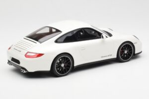 Porsche 911 997 GTS White GT Spirit 1:18 GT287 Resin — photo 2 of 6