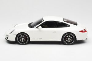 Porsche 911 997 GTS White GT Spirit 1:18 GT287 Resin — photo 3 of 6