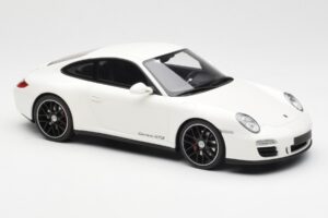 Porsche 911 997 GTS White GT Spirit 1:18 GT287 Resin — photo 4 of 6