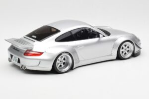 Porsche 911 997 RWB Abu Dhabi IXO 1:18 18CMC166 Diecast — photo 2 of 6