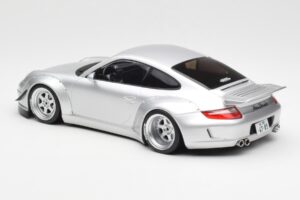 Porsche 911 997 RWB Abu Dhabi IXO 1:18 18CMC166 Diecast — photo 5 of 6