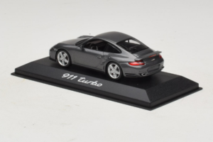 Porsche 911 997 Turbo Grey Metallic Minichamps 1:43 WAP02013016 Diecast — photo 3 of 5