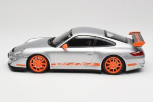 Porsche 911 997.1 GT3 RS Silver with Orange Wheels Minichamps 1:18 155062120 Diecast — photo 3 of 6