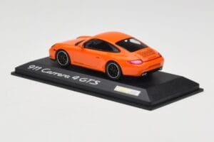 Porsche 911 997.2 Carrera 4 GTS Orange Minichamps 1:43 WAP0201140C Diecast — photo 3 of 4