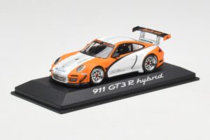 Porsche 911 GT3 R Hybrid 997.2 Presentation White Orange Minichamps 1:43 WAP0201170B Diecast — photo 2 of 4