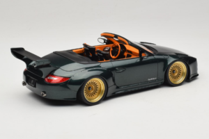 Porsche 911 992 Cabriolet Old & New Tokyo Auto Salon GT Spirit 1:18 GT548 Resin — photo 2 of 6