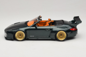Porsche 911 992 Cabriolet Old & New Tokyo Auto Salon GT Spirit 1:18 GT548 Resin — photo 3 of 6