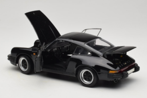 Porsche 911 Carrera 3.2 Black Minichamps 1:18 100063060-R1 Diecast — photo 5 of 8