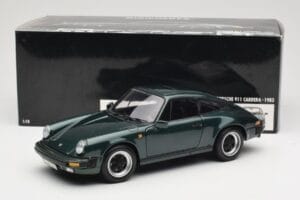 Porsche 911 Carrera Green Metallic Minichamps 1:18 100063022 Diecast — photo 8 of 8