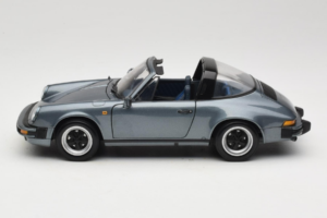 Porsche 911 SC Silver Minichamps 1:18 100063060 Diecast — photo 4 of 8