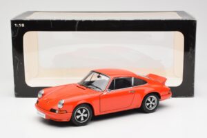 Porsche 911 Carrera RS 2.7 Orange AUTOart 1:18 78057 Diecast — photo 8 of 8
