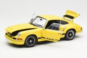 Porsche 911 Carrera RS 2.7 Yellow AUTOart 1:18 78053 Diecast — photo 2 of 8