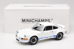 Porsche 911 Carrera RSR Group 4 GT White & Blue 1973 Minichamps 1:18 107065020 Diecast — photo 6 of 6