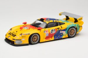 Porsche 911 GT1 #1 D. Rohr / R. Pilgrim / A. McNish 1997 UT Models 1:18 39724 Diecast