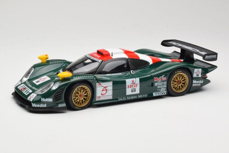 Porsche 911 GT1 #5 GT1 1997 Maisto 1:18 56055 Diecast